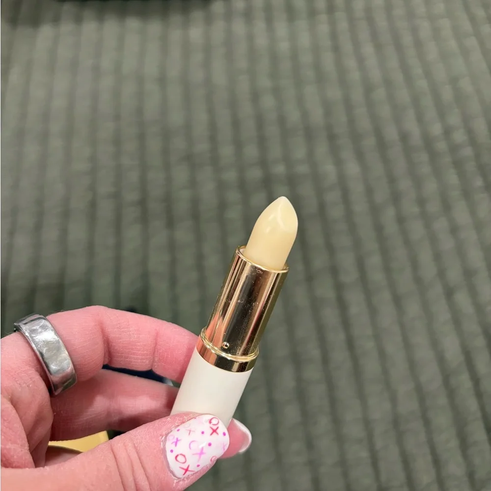 Estée Lauder Vintage Attitude Compact Eyeshadow Quad Lip Conditioner Pure Pops